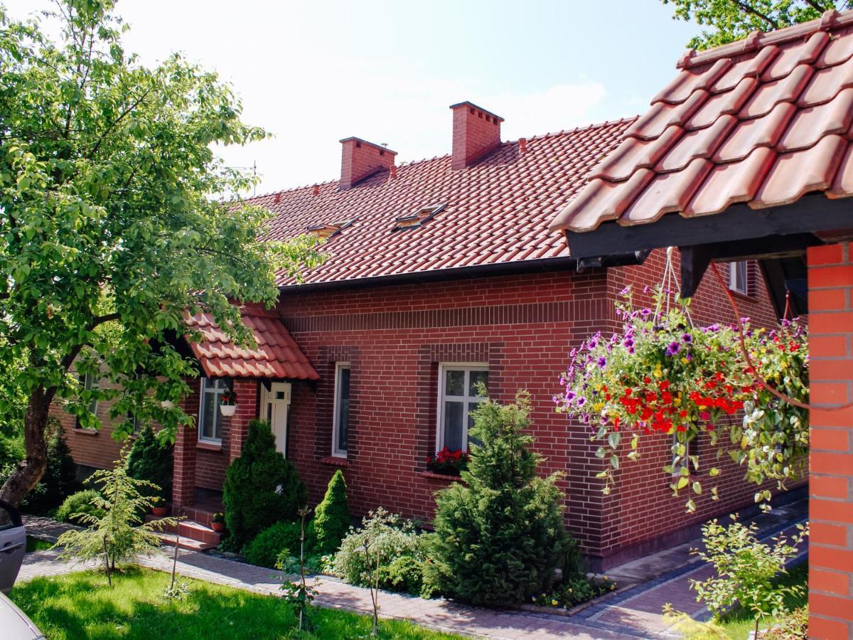 Villa Gosciniec Pod Debem à Wilimy Extérieur photo